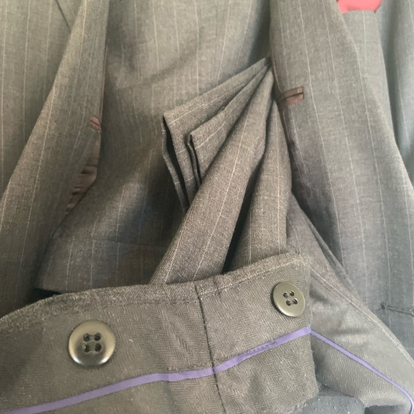 Gentleman’s 2 Piece Suit. Izod. - Picture 3 of 13